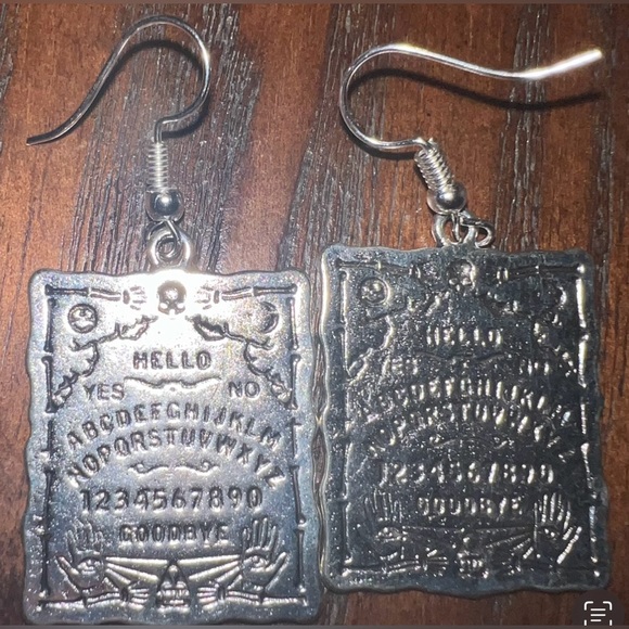 $2 SPIRIT BOARD EARRINGS. STAINLESS STEEL. NEW. $2 WITH ANY $10 ORDER OR MORE - Picture 7 of 16